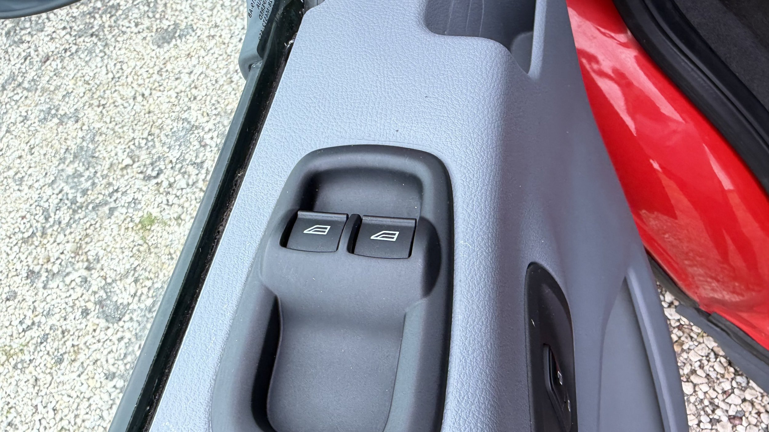 Certified 2018 Ford Transit 150 XL RWD image 26