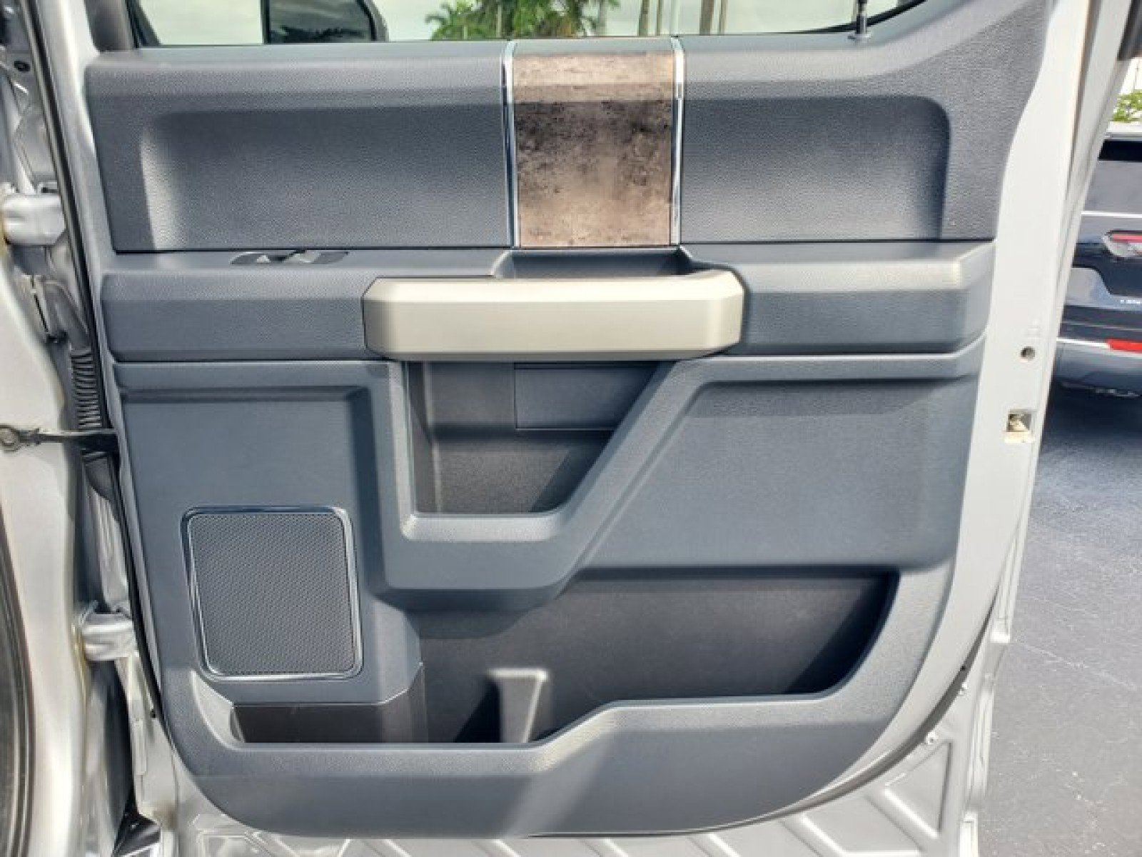 Certified 2022 Ford F250 Lariat w/ Lariat Ultimate Package image 34