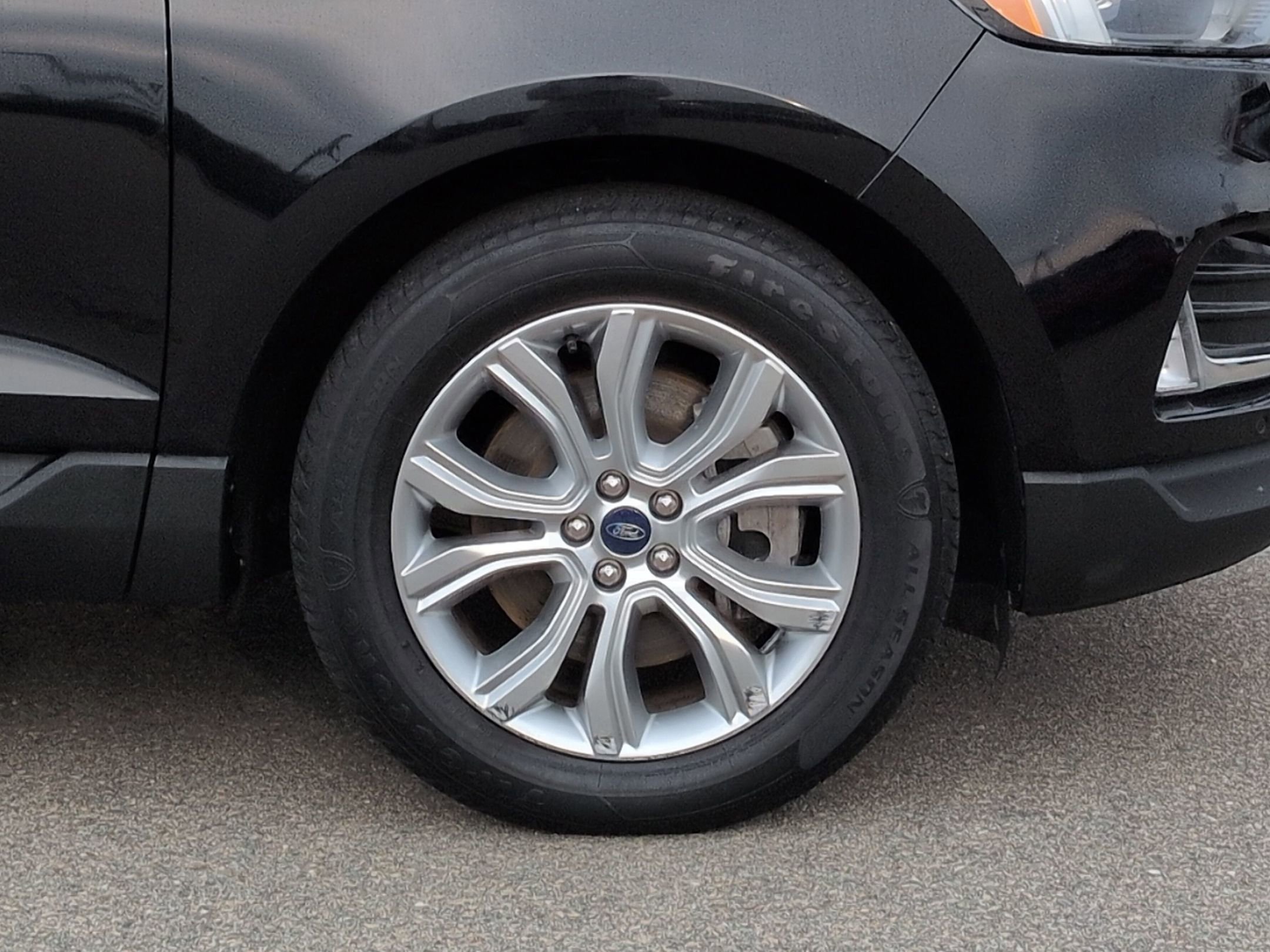 Certified 2022 Ford Edge Titanium image 10