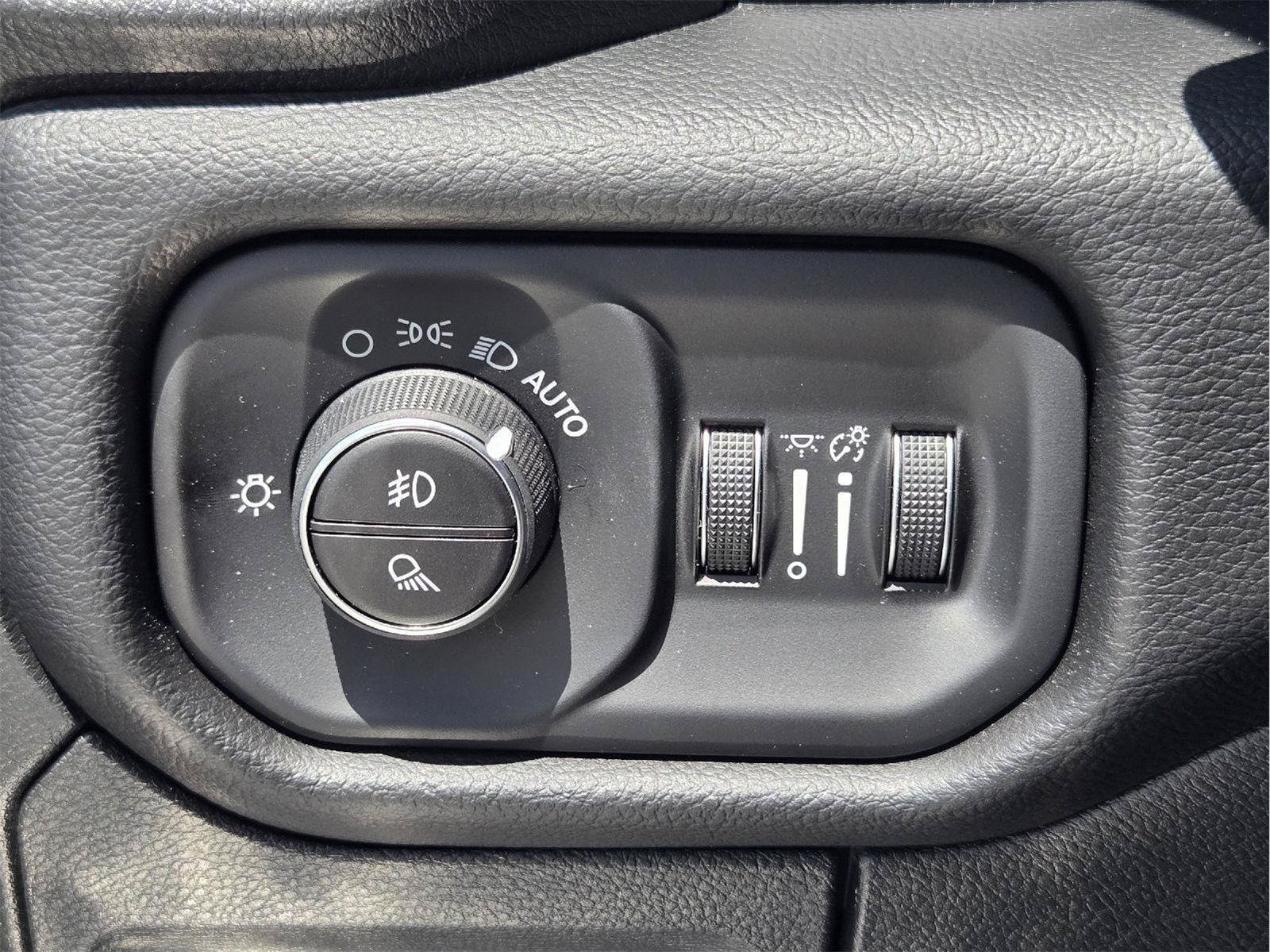 Used 2026 RAM 1500 RHO AWD/4WD image 20