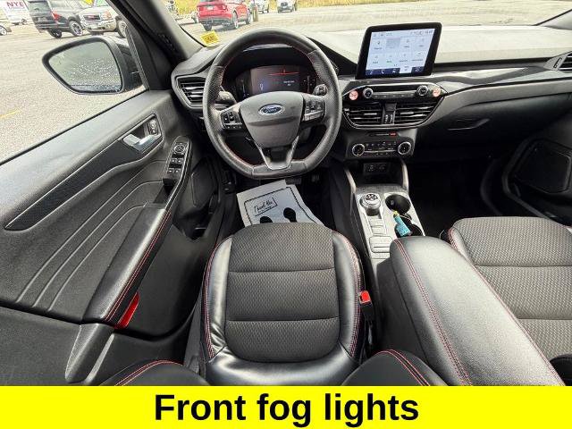 Certified 2025 Ford Escape ST-Line Select AWD/4WD image 10