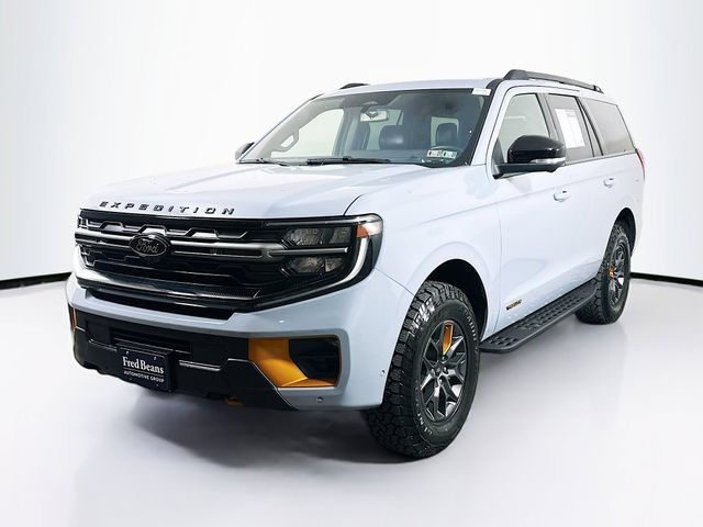 Certified 2025 Ford Expedition Tremor AWD/4WD image 3