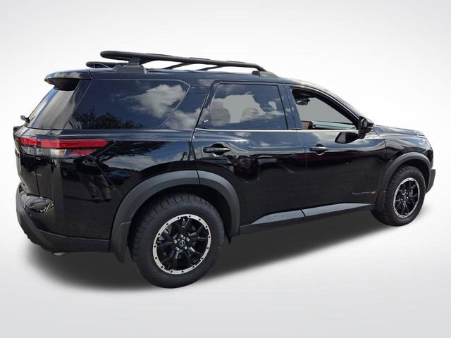 Used 2025 Nissan Pathfinder Rock Creek image 5