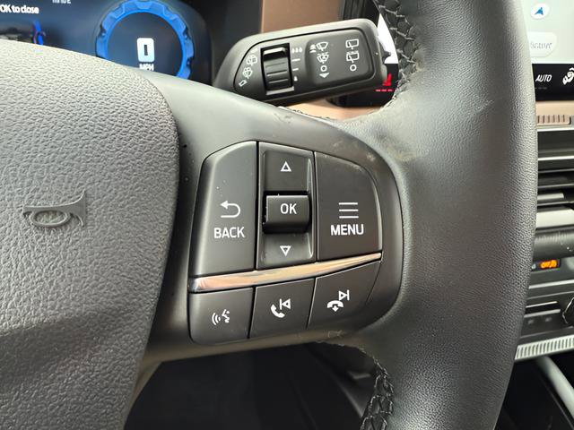 Certified 2025 Ford Bronco Sport Outer Banks w/ Outer Banks Tech Package+ AWD/4WD image 19