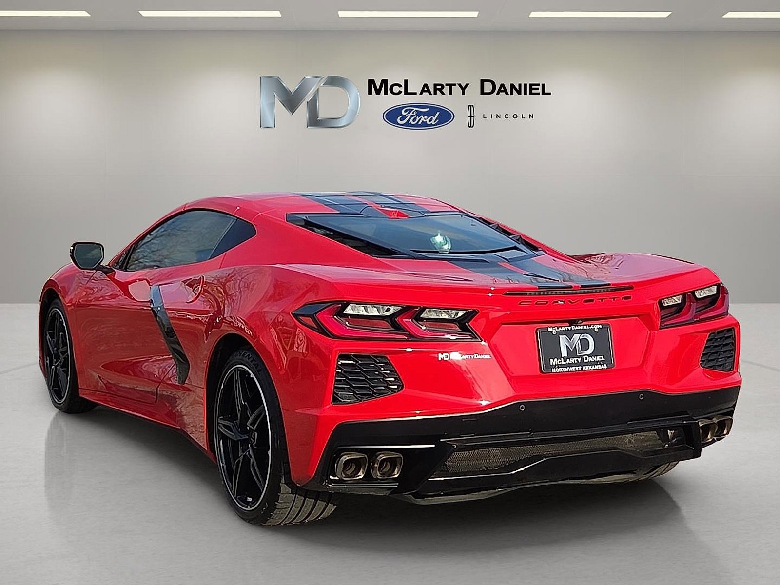 Used 2024 Chevrolet Corvette Stingray Preferred Cpe w/ 2LT image 4