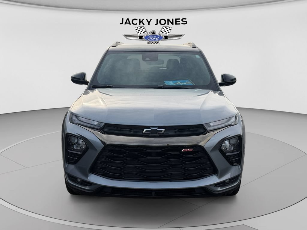 Used 2023 Chevrolet TrailBlazer RS w/ Convenience Package FWD image 8