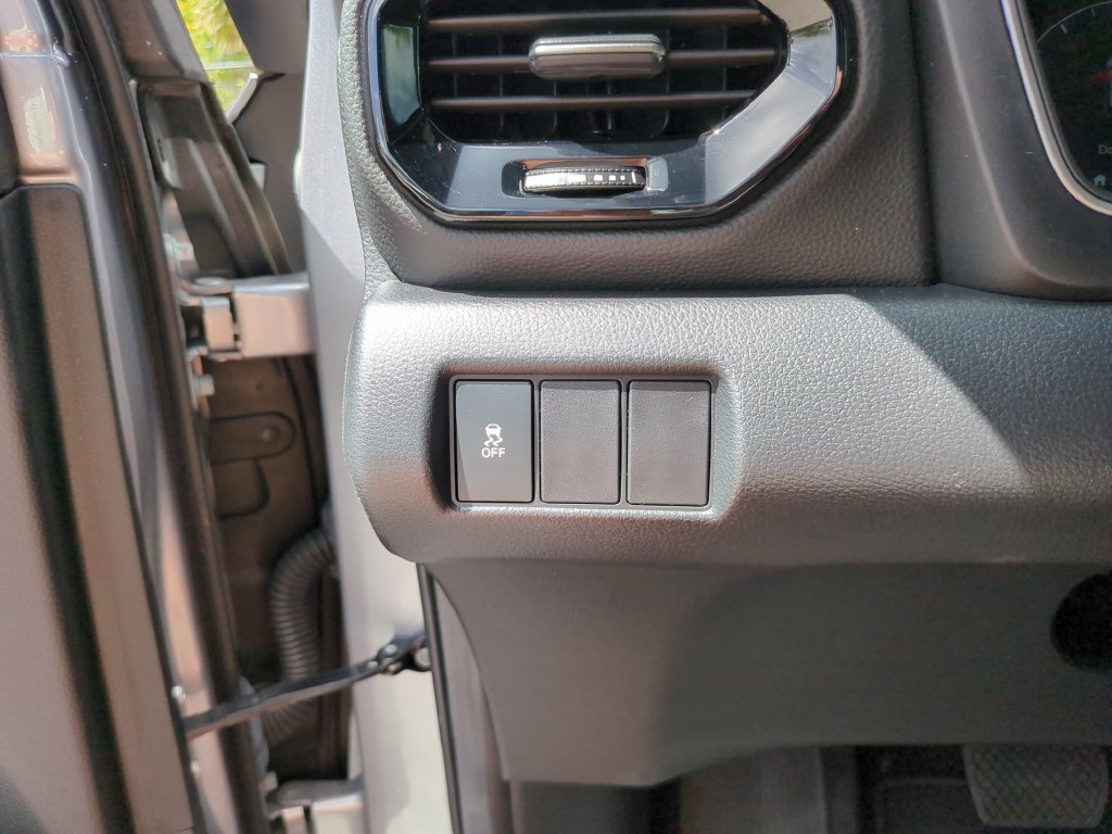 Used 2025 Honda Pilot Sport image 30