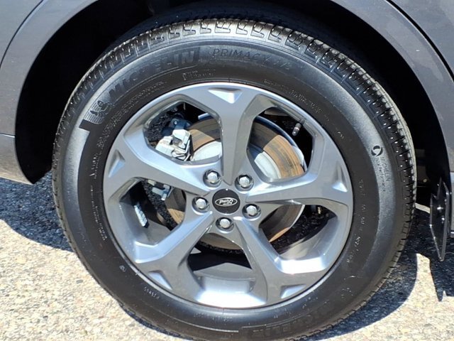 Certified 2024 Ford Escape ST-Line w/ Tech Pack #1 AWD/4WD image 23