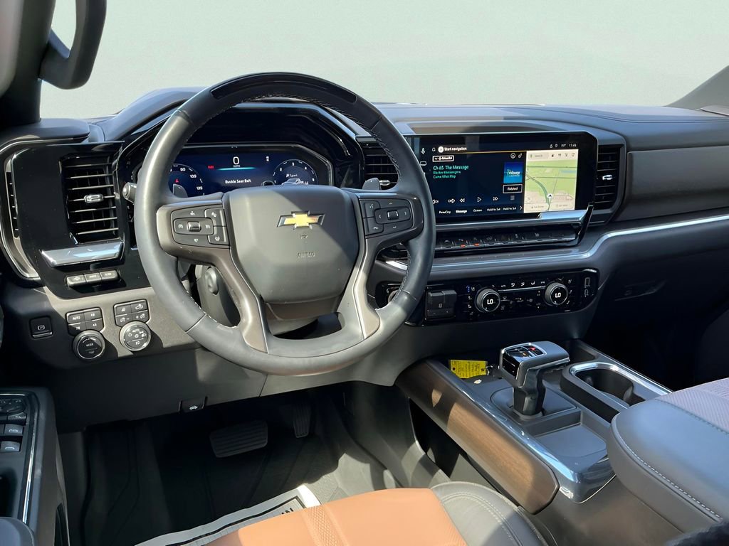 Used 2024 Chevrolet Silverado 1500 High Country image 40