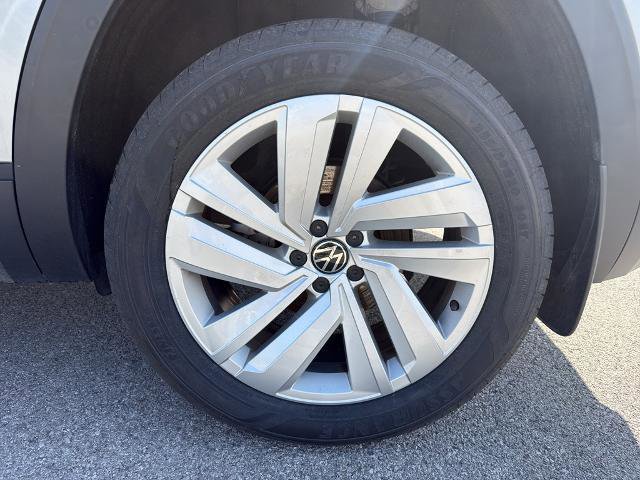 Used 2023 Volkswagen Atlas Cross Sport SE image 23