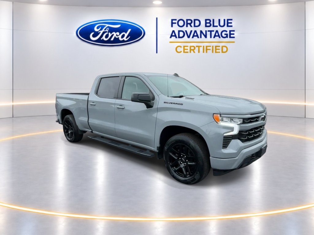 Used 2024 Chevrolet Silverado 1500 RST w/ Protection Package AWD/4WD image 2