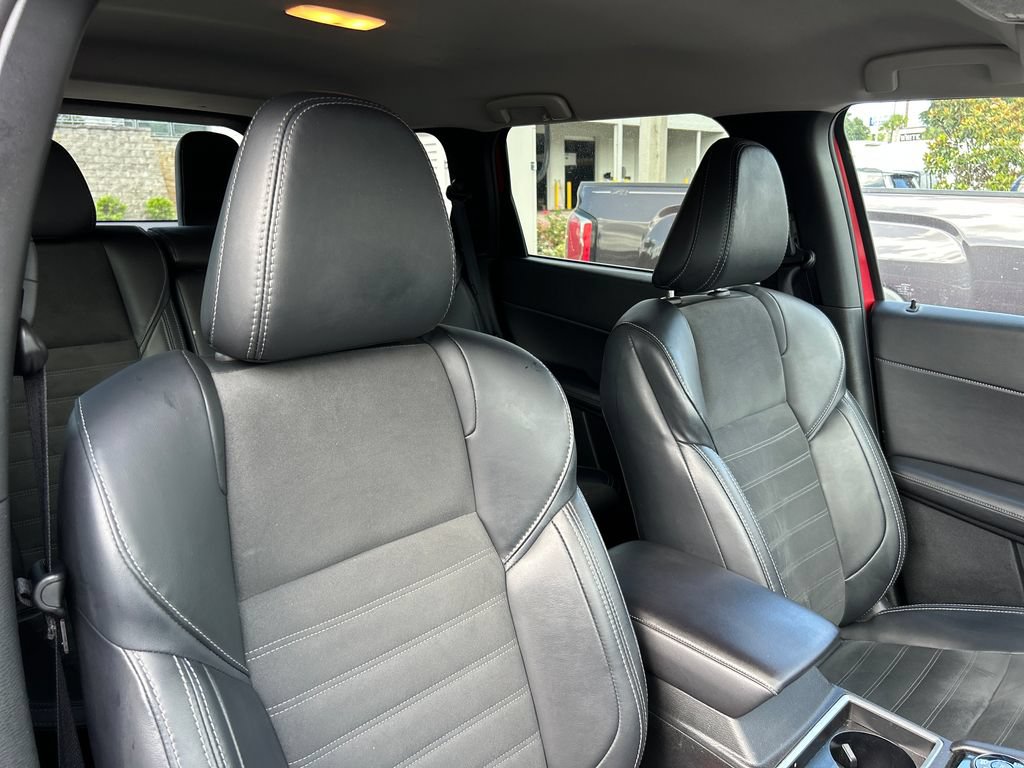 Used 2024 Mitsubishi Outlander SE AWD/4WD image 28