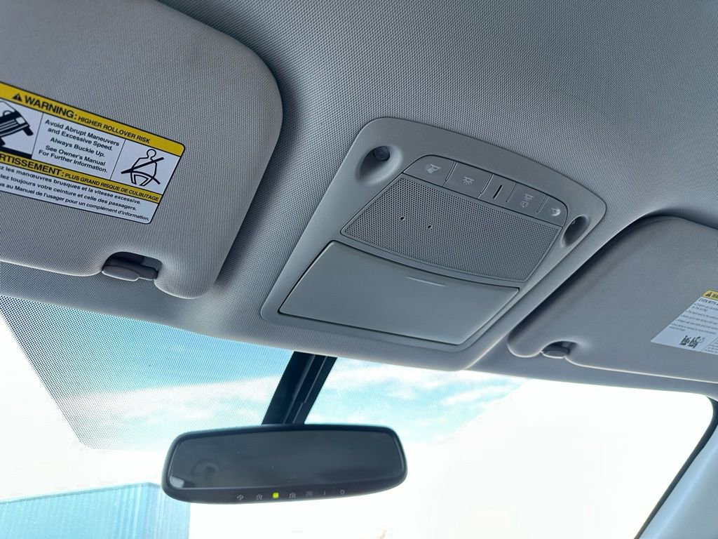 Used 2020 Nissan Pathfinder SV image 34