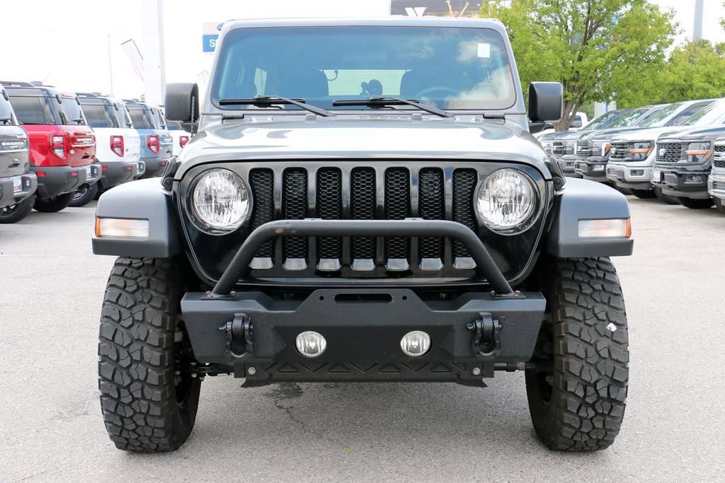 Used 2021 Jeep Wrangler Unlimited Sport AWD/4WD image 3