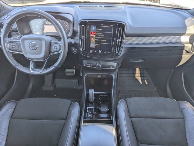 Used 2021 Volvo XC40 T5 R-Design w/ Protection Package Premier image 14