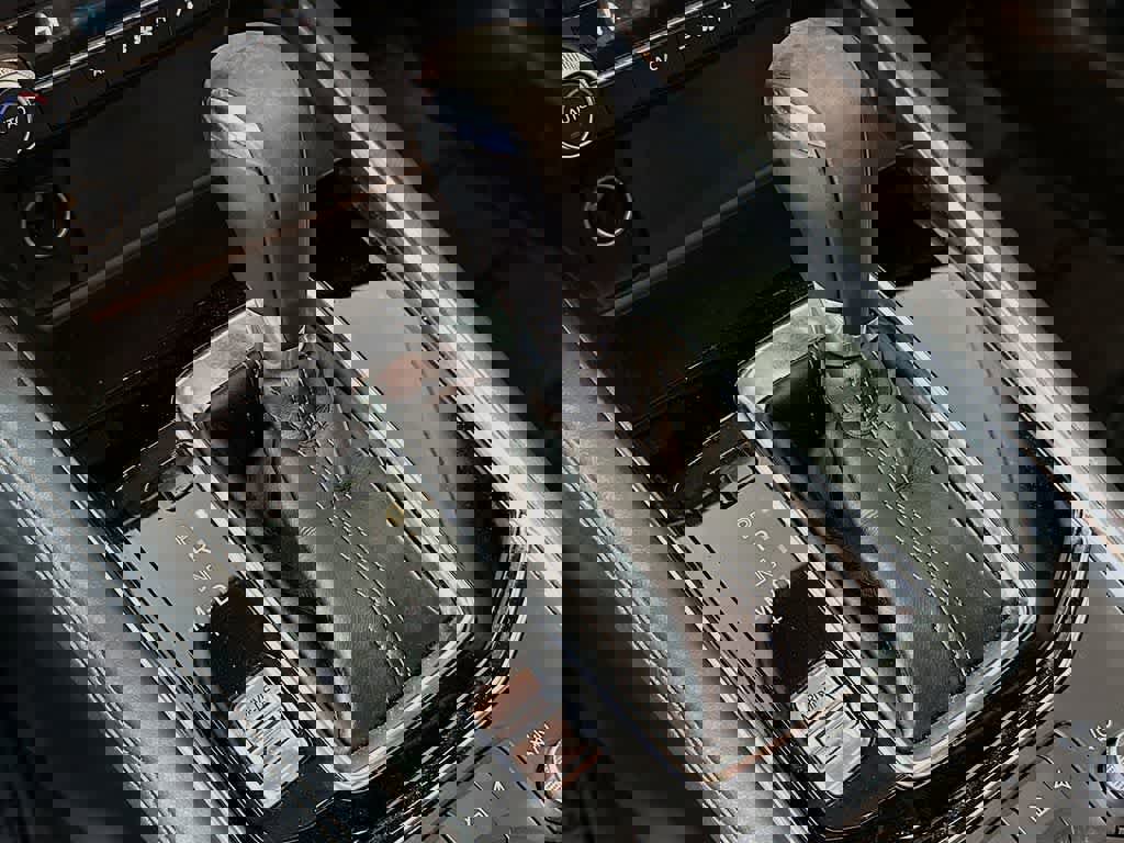 Used 2022 MAZDA CX-5 AWD 2.5 S w/ Premium Package image 22