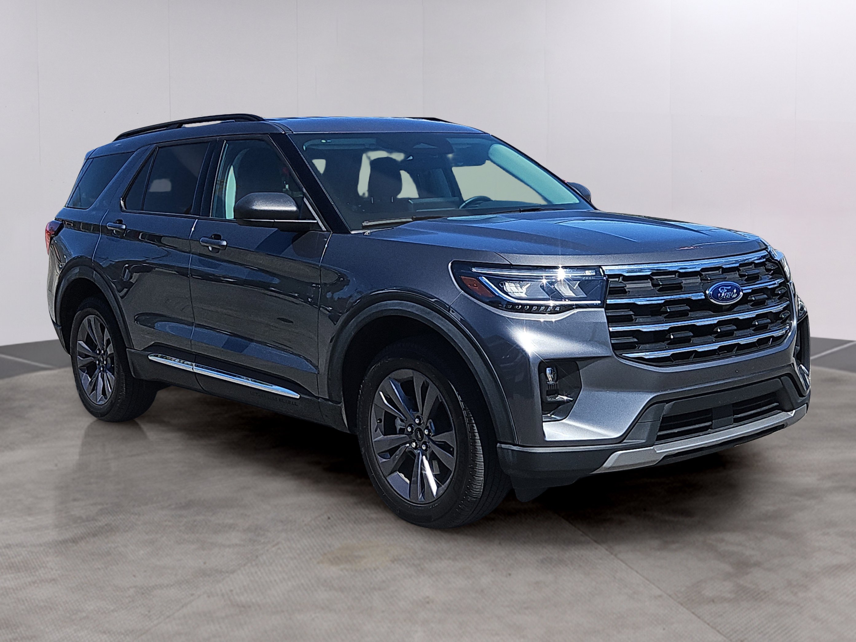 Certified 2025 Ford Explorer Active w/ Active Comfort Package