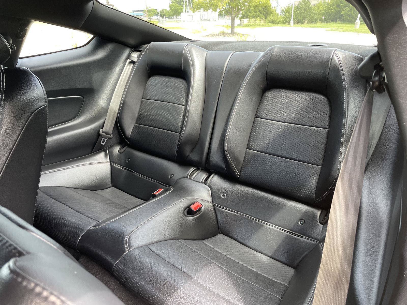 Certified 2020 Ford Mustang GT Premium w/ Black Accent Package RWD image 20