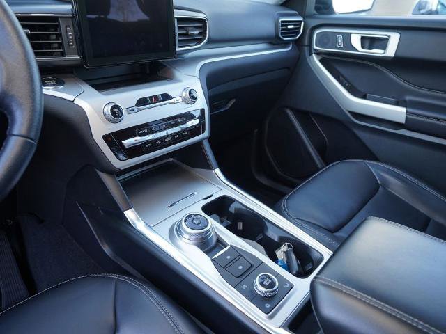 Certified 2021 Ford Explorer XLT w/ Equipment Group 202A image 13