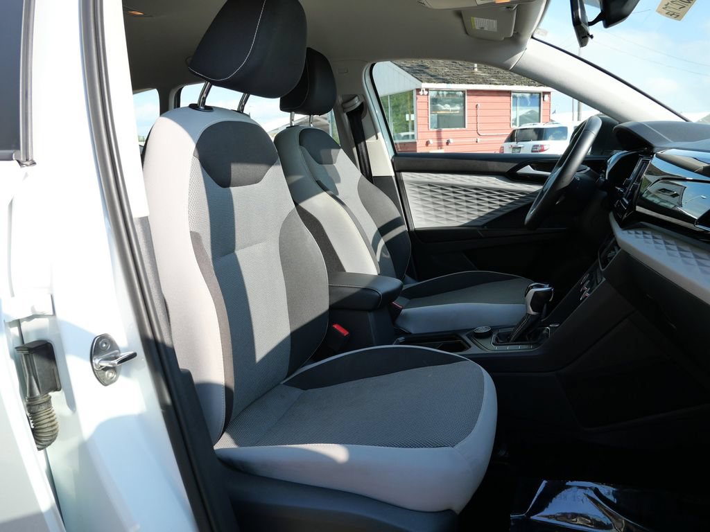 Used 2022 Volkswagen Taos S AWD/4WD image 12