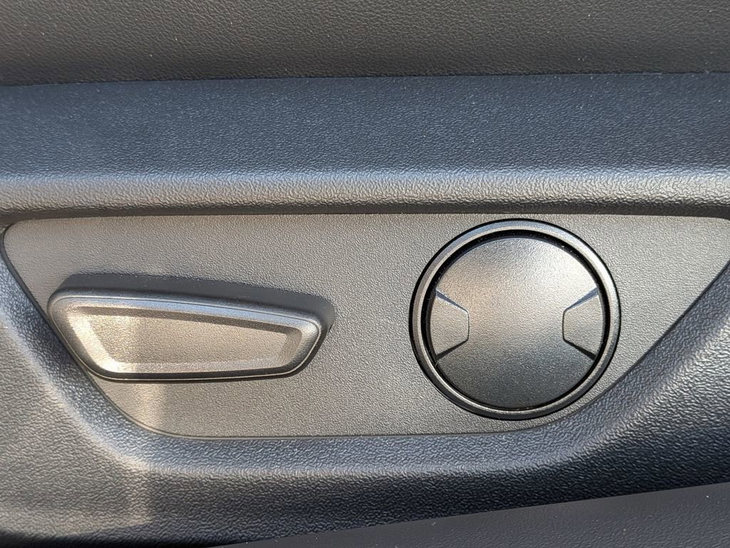 Certified 2025 Ford Mustang Premium image 19