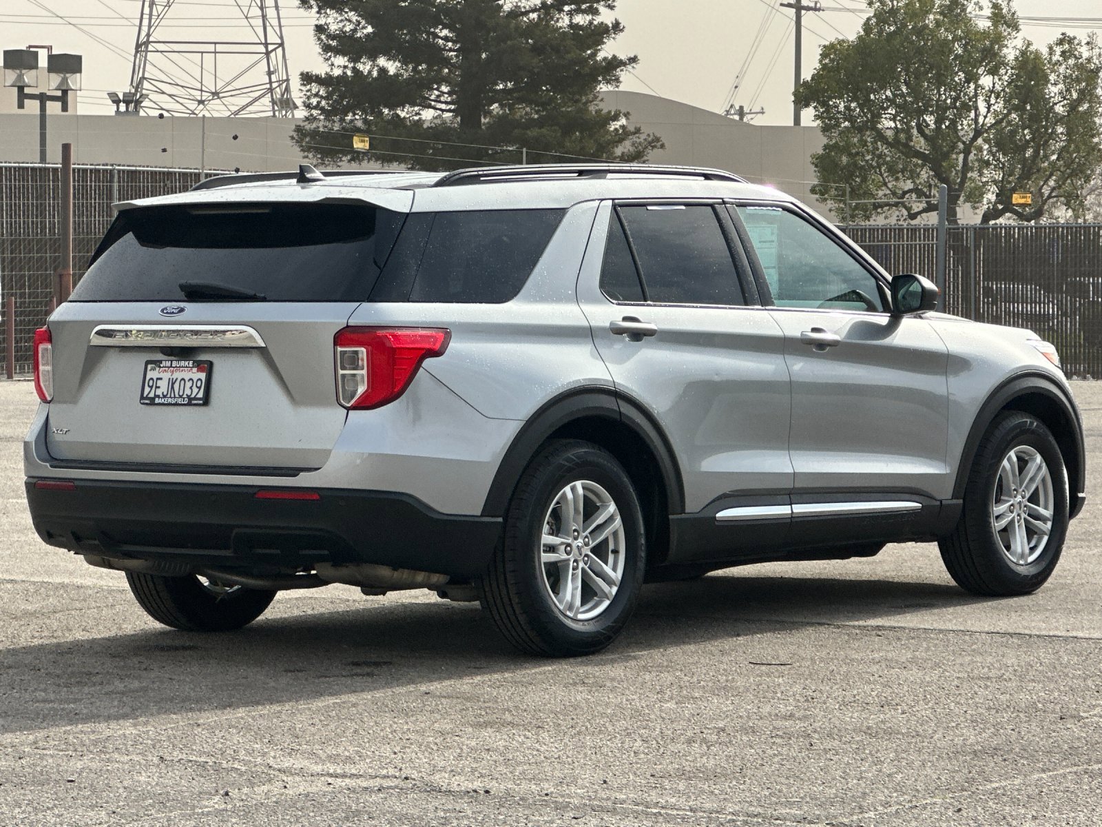 Certified 2022 Ford Explorer XLT image 4