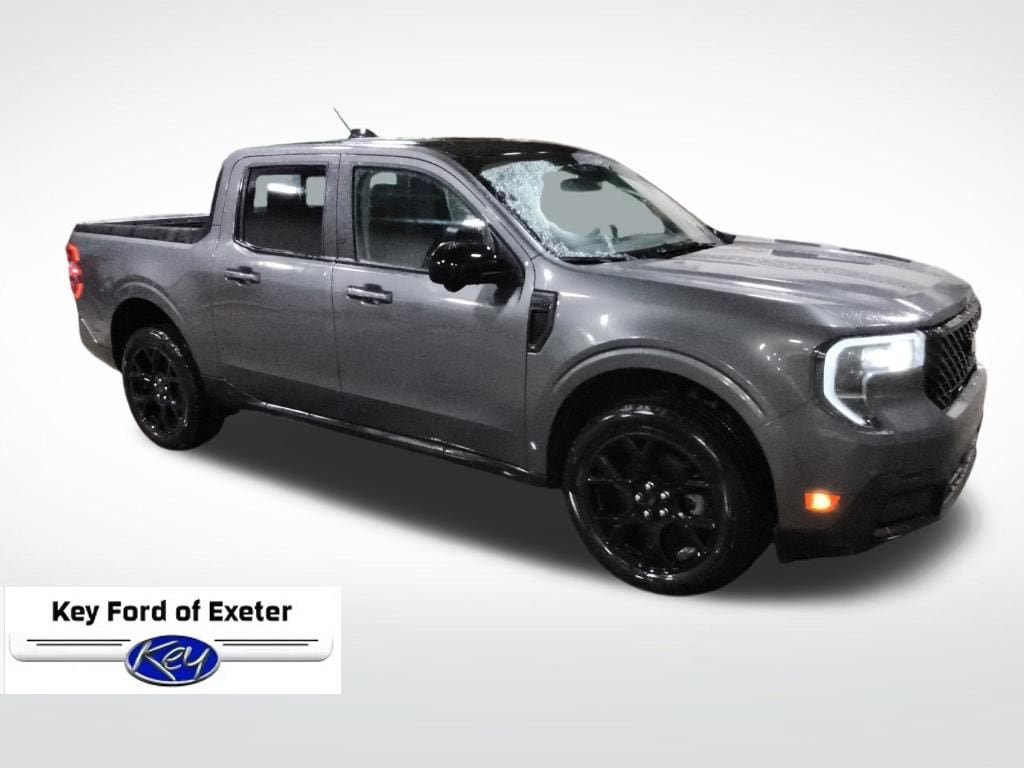 Certified 2025 Ford Maverick Lariat w/ Black Appearance Package