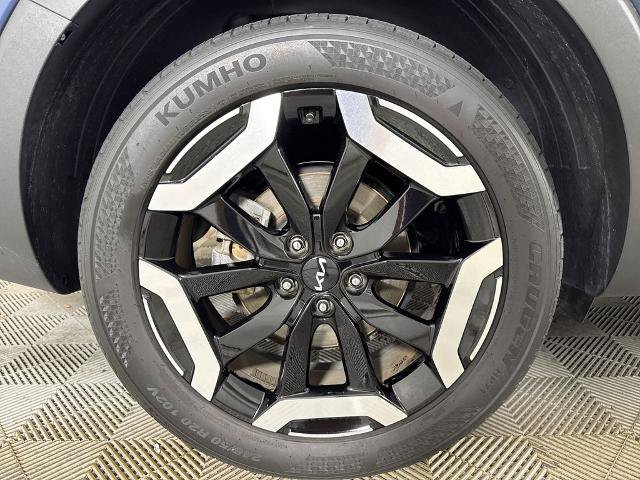 Used 2024 Kia Telluride S FWD image 12