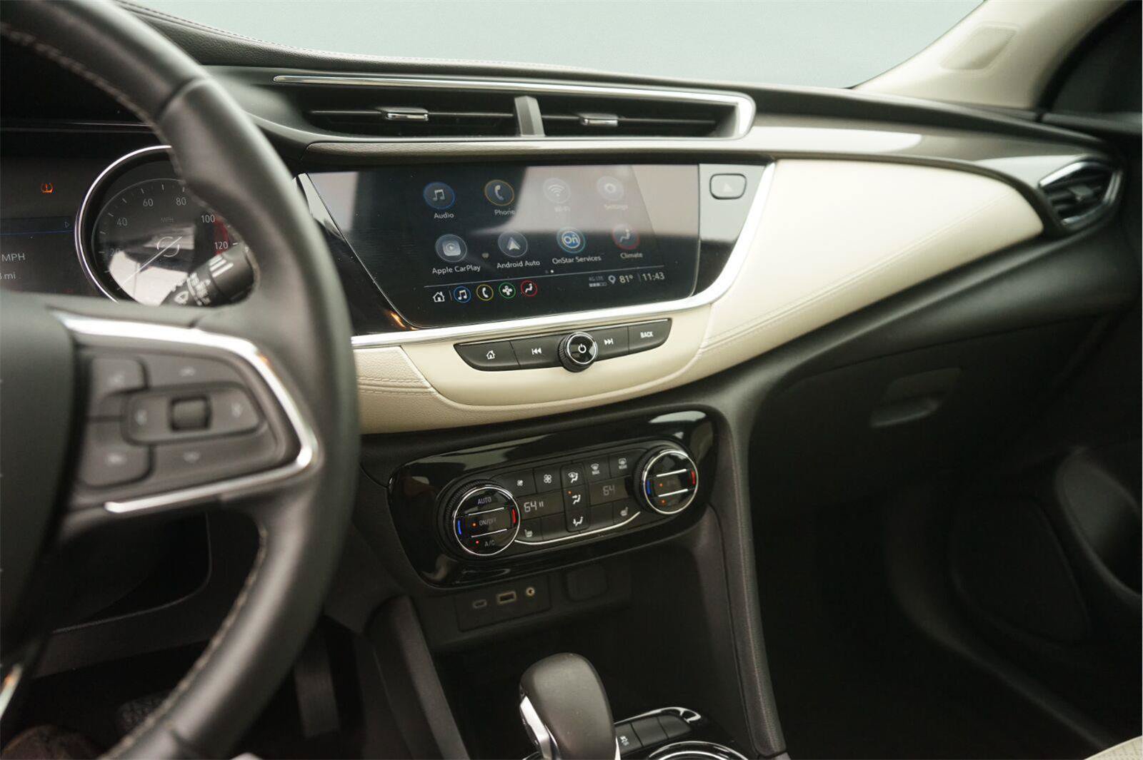 Used 2021 Buick Encore GX Essence w/ Experience Buick Package FWD image 27