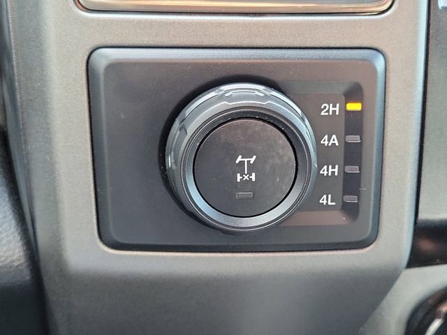 Certified 2020 Ford F150 Raptor w/ Equipment Group 801A Mid image 18