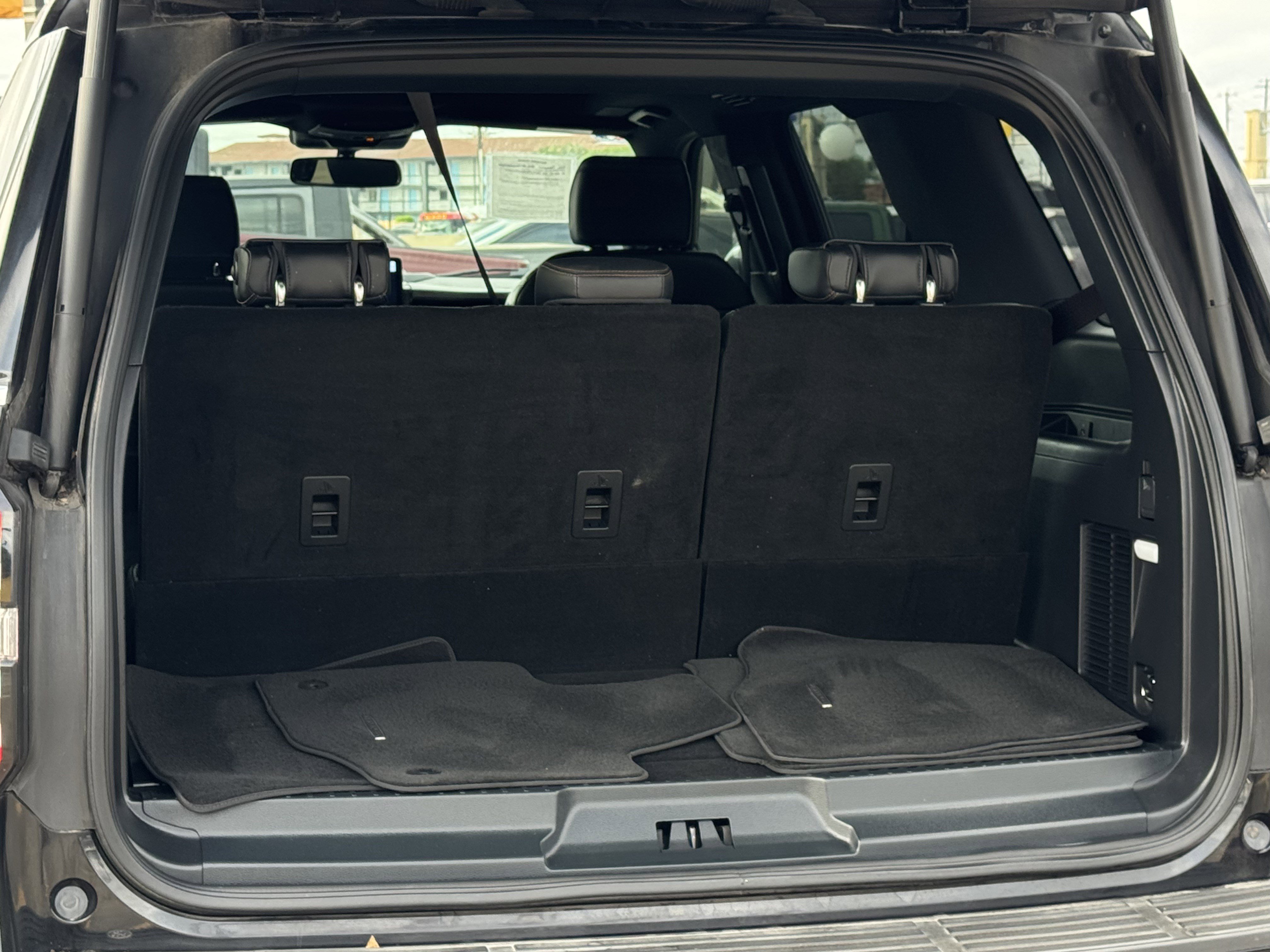 Certified 2023 Ford Expedition Platinum image 10