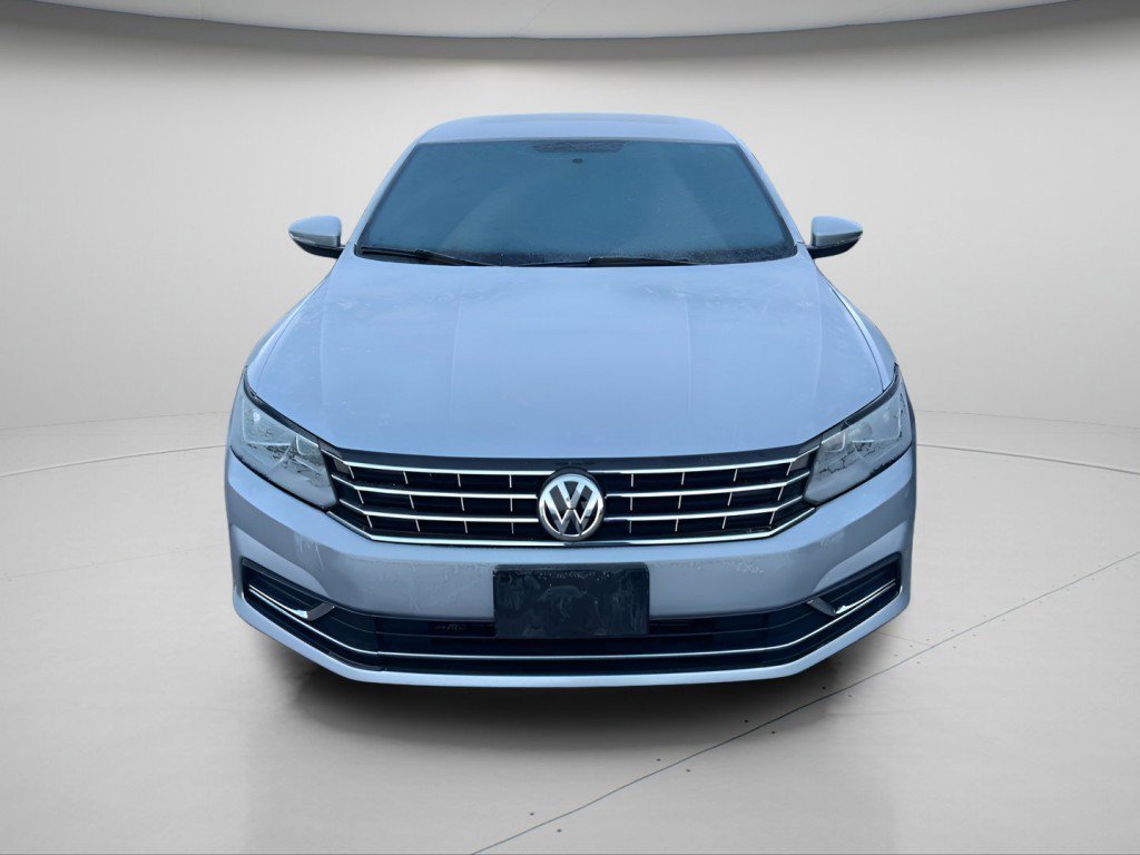 Used 2017 Volkswagen Passat 1.8T SE image 13