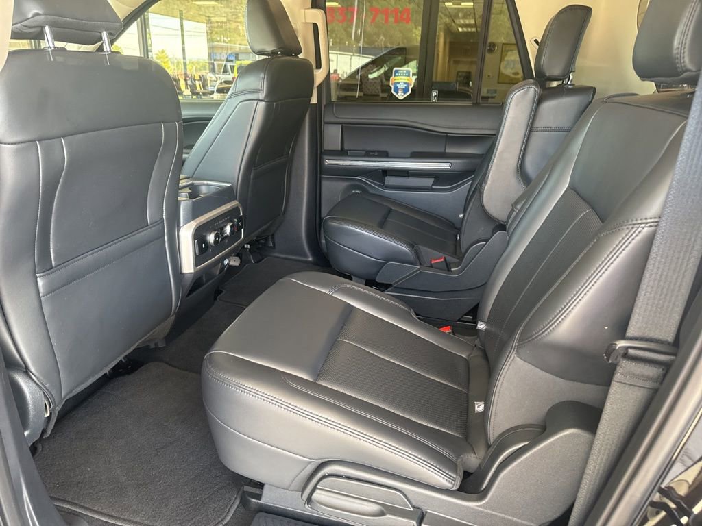 Certified 2024 Ford Expedition Max XLT image 15