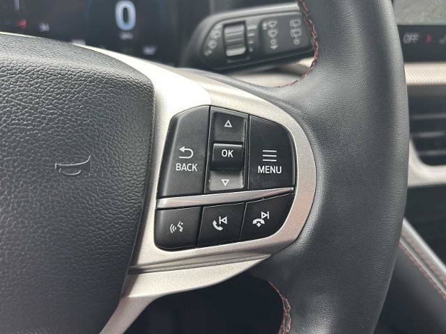 Certified 2025 Ford Explorer Active AWD/4WD image 21