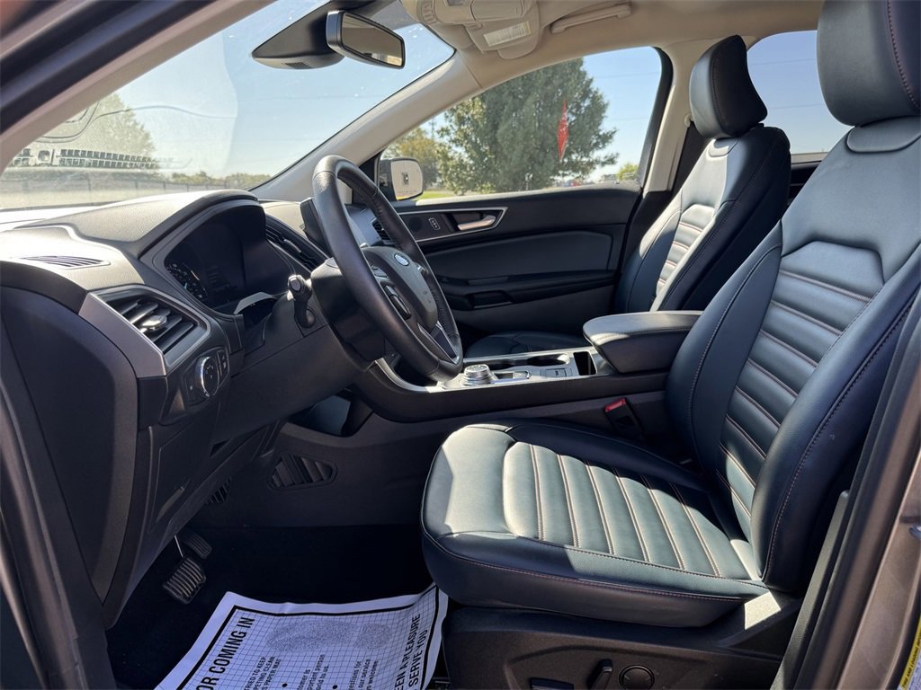 Certified 2022 Ford Edge SEL w/ Sport Appearance Package image 9