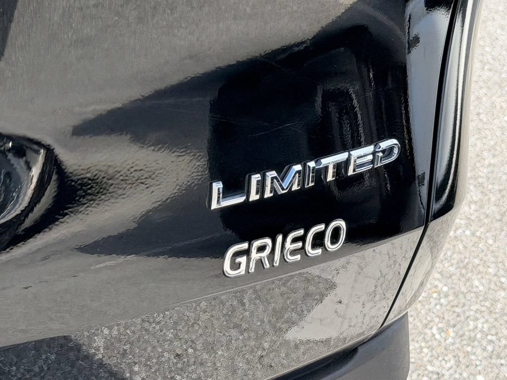 Used 2024 Toyota Grand Highlander AWD Hybrid image 16