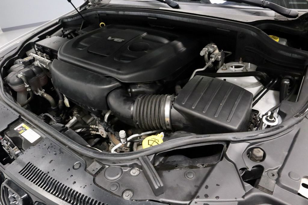 Used 2018 Jeep Grand Cherokee Laredo image 19