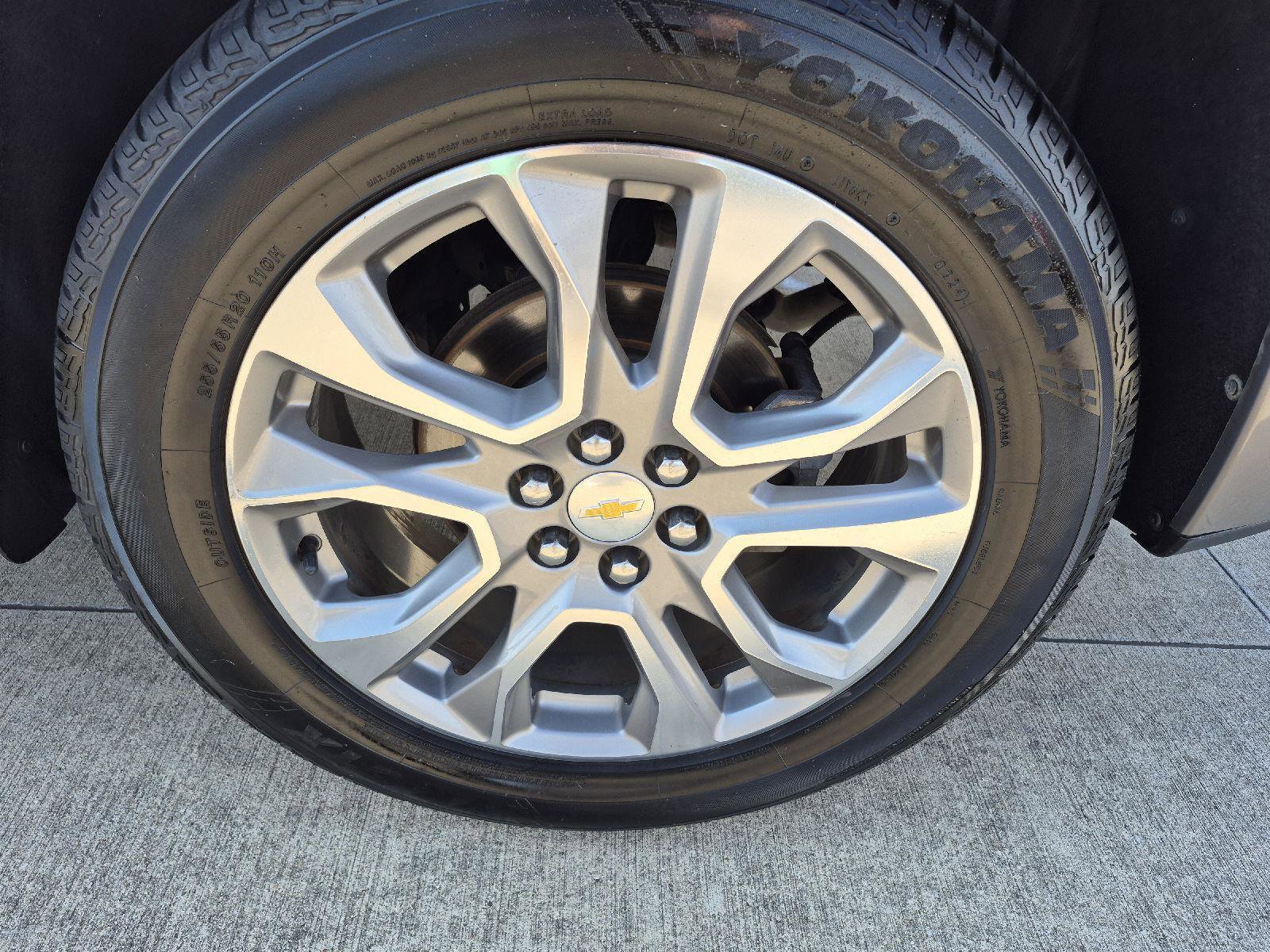 Used 2019 Chevrolet Traverse Premier image 4