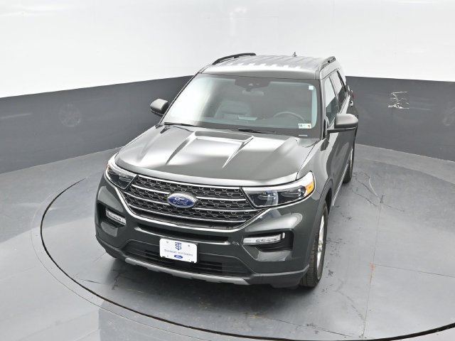 Certified 2023 Ford Explorer XLT w/ Equipment Group 202A AWD/4WD image 19