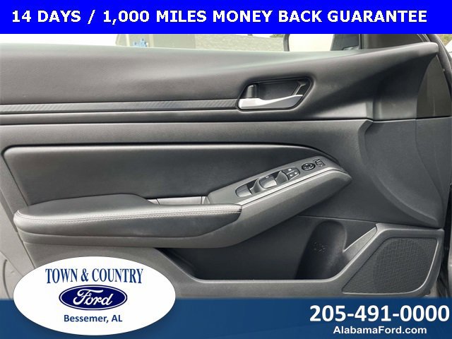 Used 2024 Nissan Altima 2.5 SV image 16
