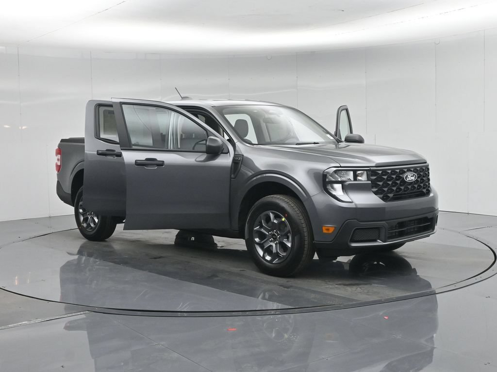 Certified 2026 Ford Maverick XLT FWD image 32