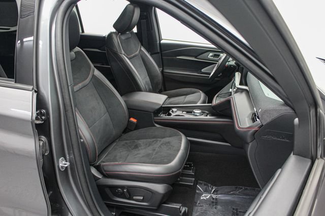 Certified 2025 Ford Explorer ST AWD/4WD image 28