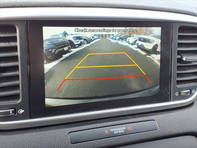 Used 2020 Kia Sportage LX image 14