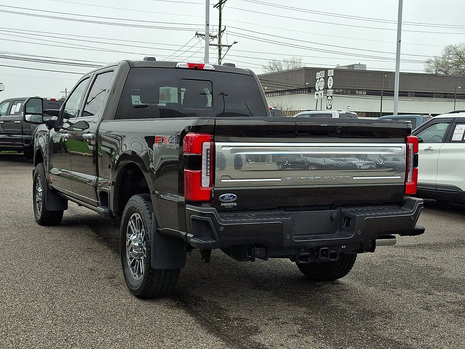 Certified 2025 Ford F350 Platinum w/ Platinum Plus Package image 5