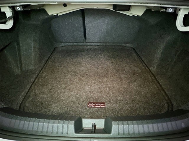 Used 2022 Volkswagen Jetta SE image 20