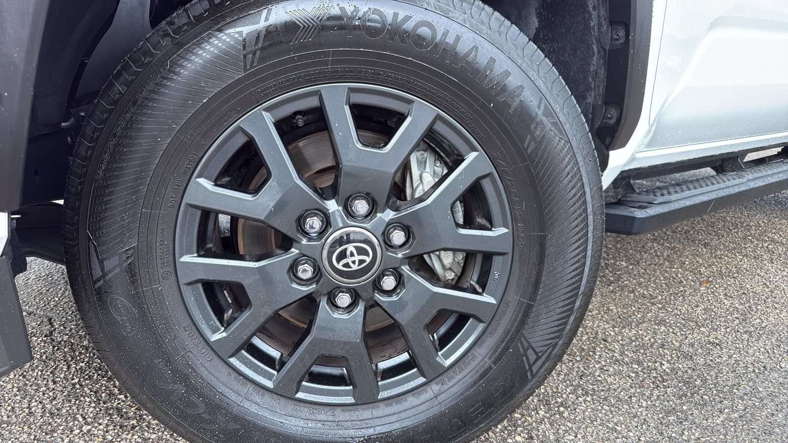 Used 2025 Toyota 4Runner SR5 RWD image 29