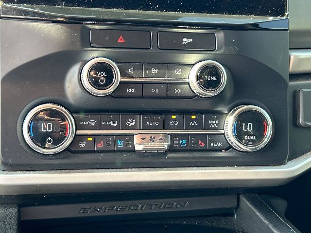 Certified 2022 Ford Expedition Max XLT RWD image 19