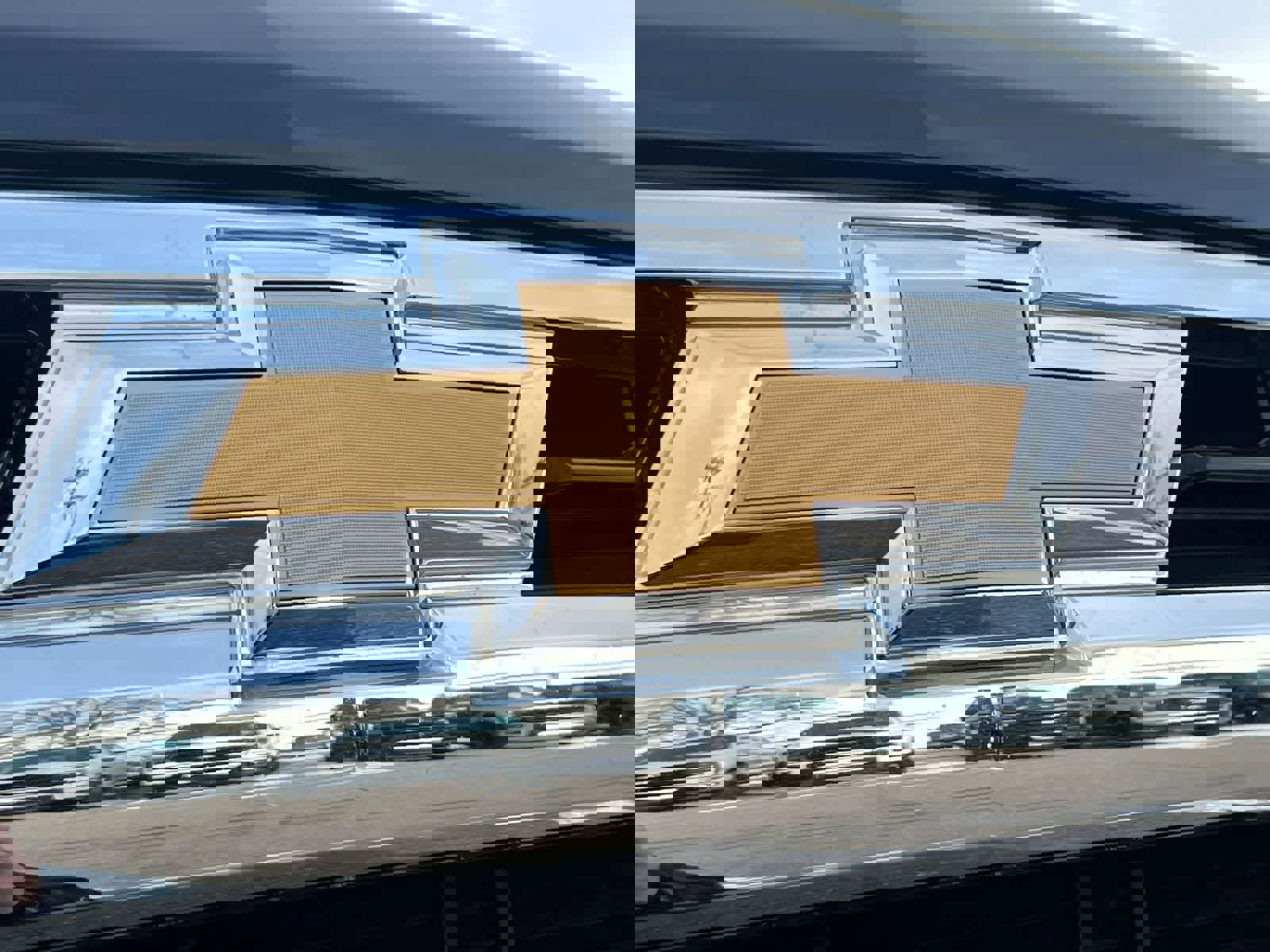 Used 2022 Chevrolet Silverado 1500 LT image 12