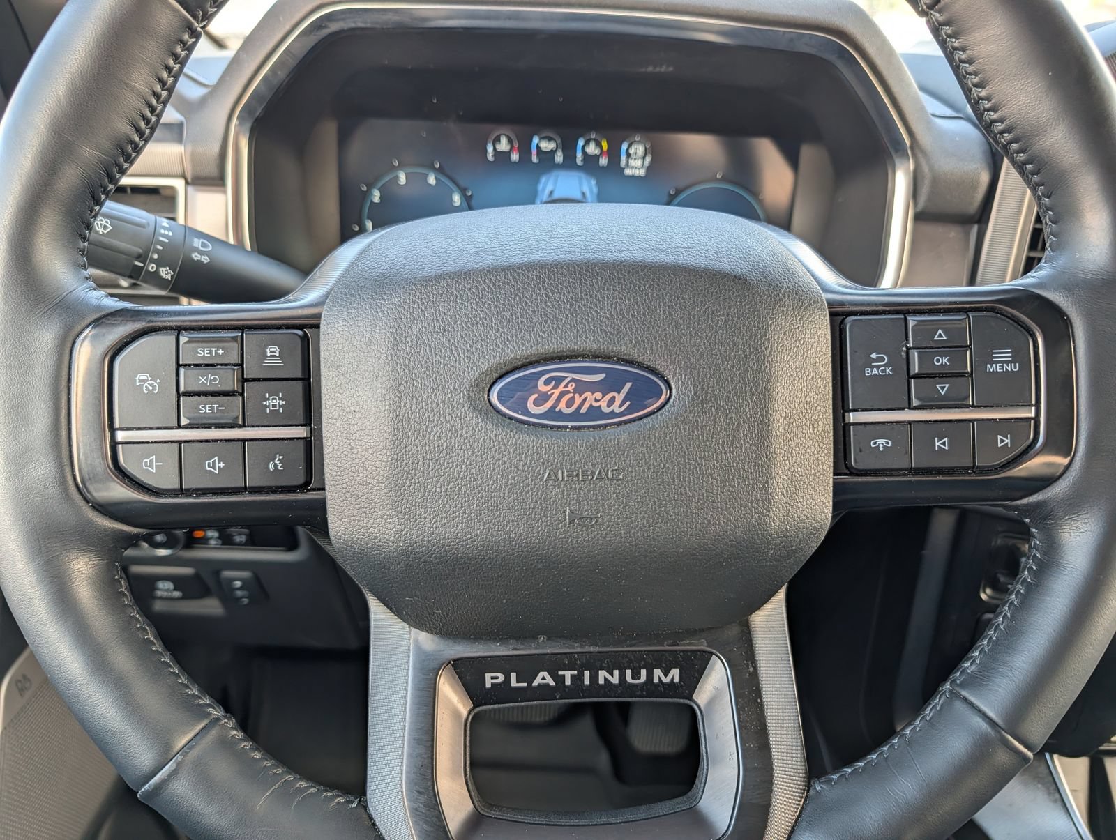 Certified 2024 Ford F150 Platinum w/ FX4 Off-Road Package AWD/4WD image 29