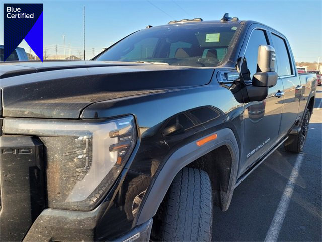 Used 2026 GMC Sierra 2500 Denali Ultimate w/ Max Trailering Package image 1